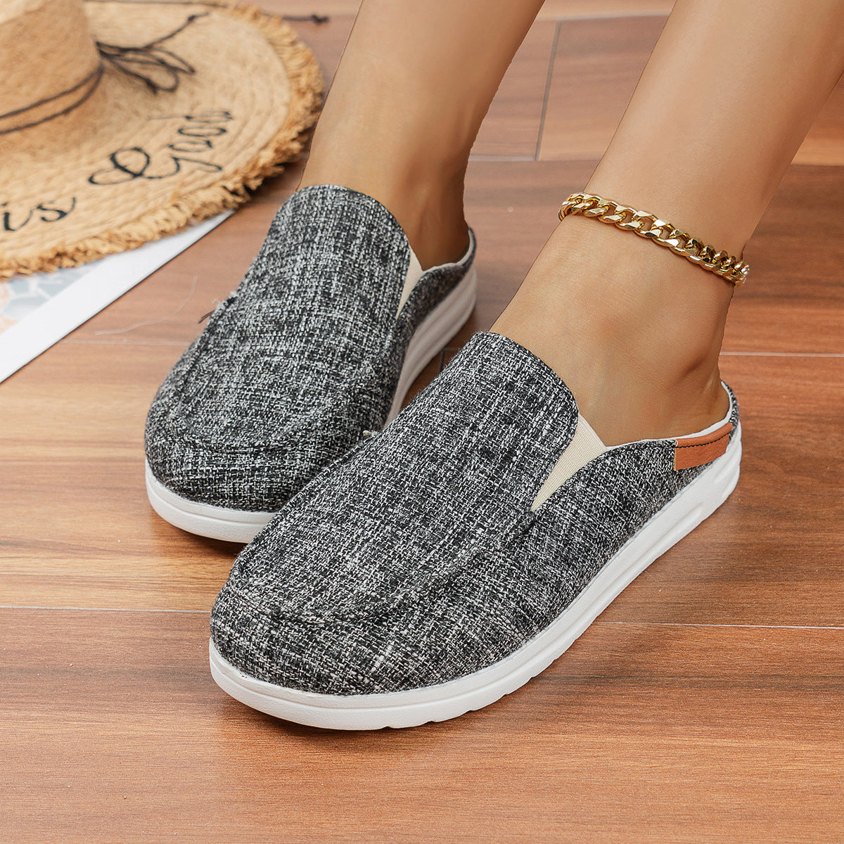 Women's flat non-slip shoes