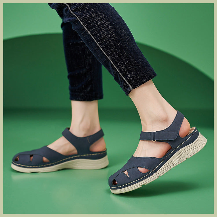 Women's Comfortable Casual ToE-toe Hollow Thick-Soled Sandals