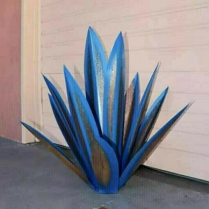 Anti-rust Metal Tequila Agave Plant