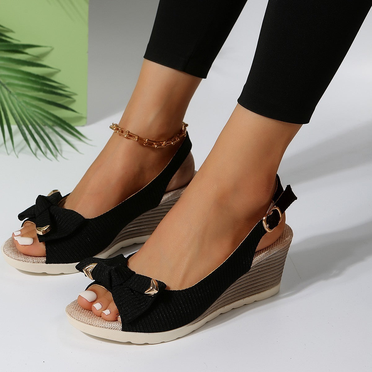 Women's fashion platform beach sandals