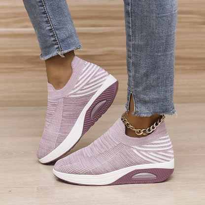 Women's low top fly woven casual sneakers